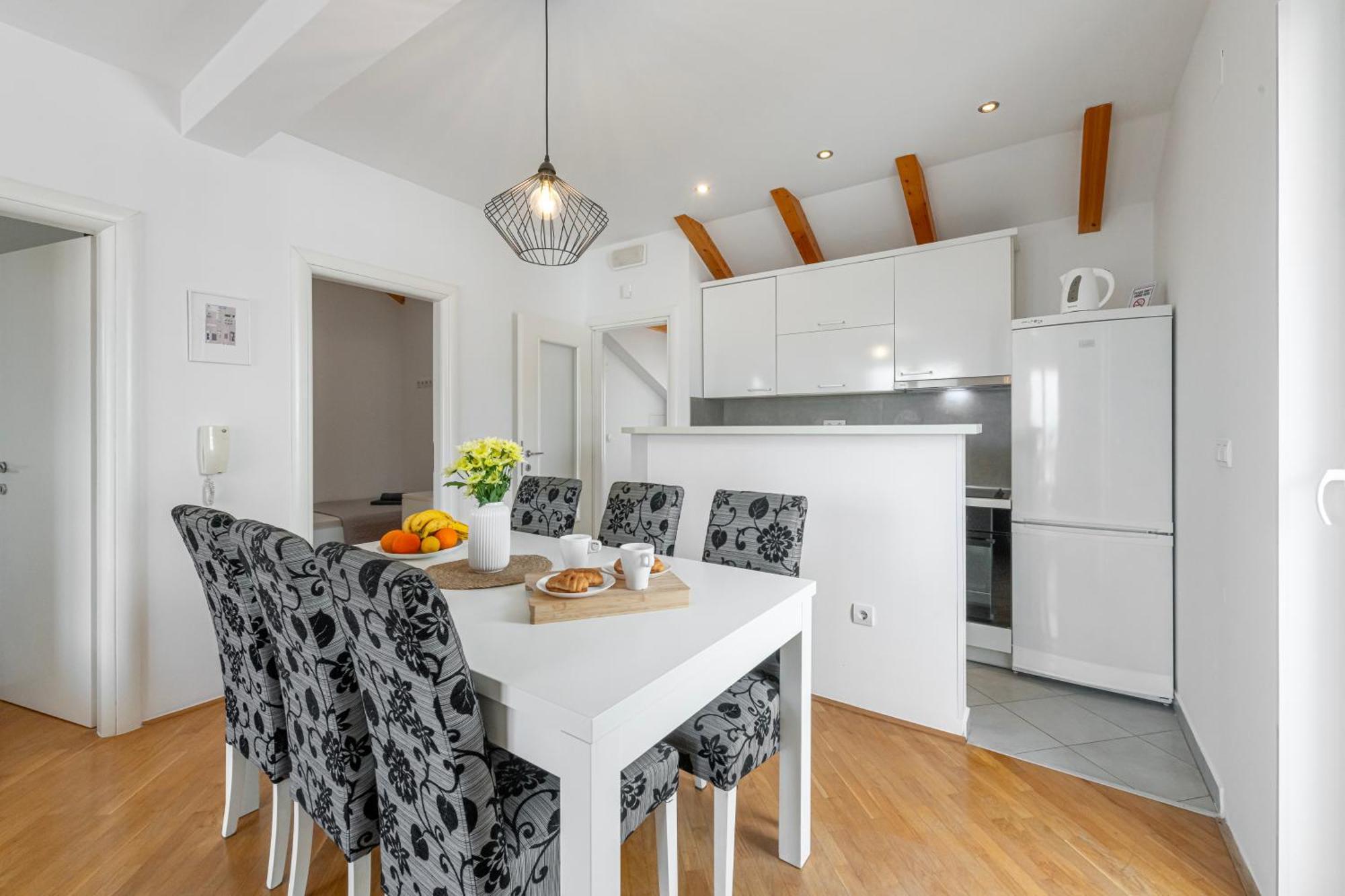 Apartment Mirna ドゥブロブニク エクステリア 写真